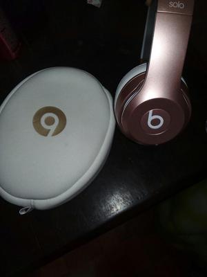 Audifonos B