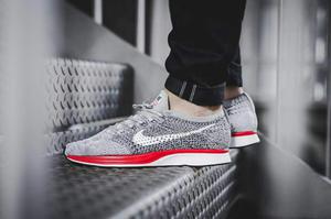 Nike Flyknit Racer