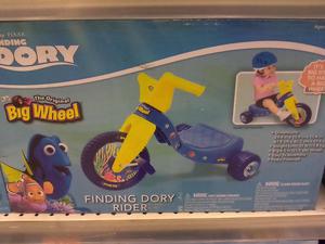Triciclo para niño o niña. Original Disney Seguro, comodo
