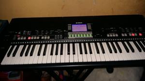 Vendo Teclado Yamaha Full Ritmos