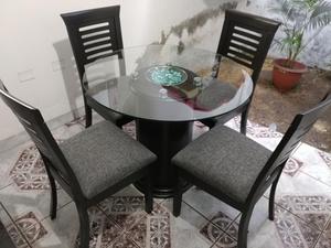 Juego de Comedor 4 Sillas 500 Soles