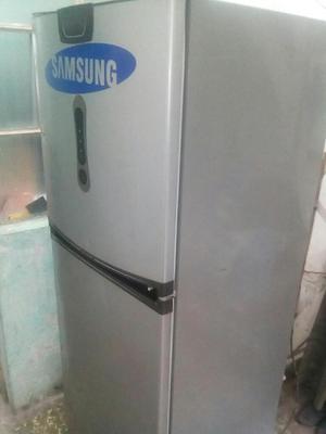 Refrigeradora de 15p3 Nofrost