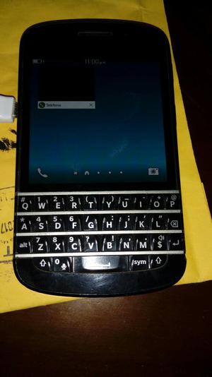Vendo Blackberry Q10 con Detalle.