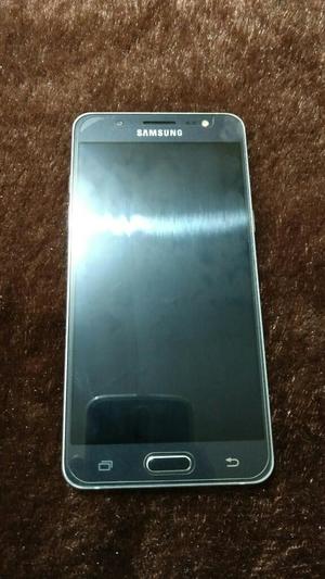Vendo Samsung J tablet