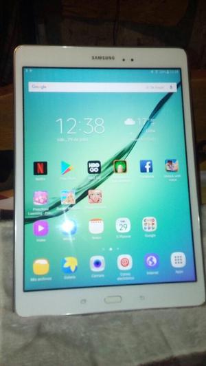 Vendo Tablet Samsung Galaxi Tab A. 9.7