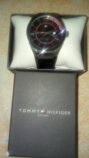 Venta de Reloj Tommy Hilfiger Esta Nuevo