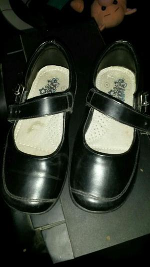 Zapatos Negros Bata