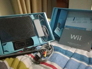 Wii Black Edition Consola, Mando, Sensor, cables y juego