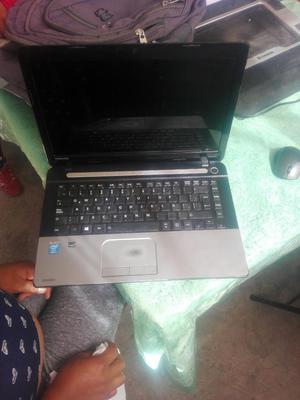 Laptop Thosiba Core I5