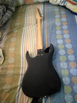 Guitarra Eléctrica en Perfecto Estado