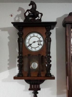 Antiguo Reloj De Pared, Alemán. Funcionando.