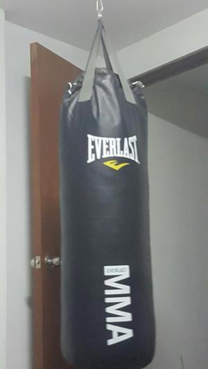 Saco de Box Y Guantes 9 de 10