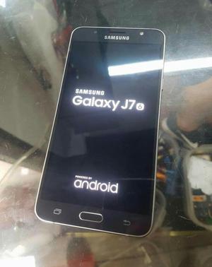 Samsung Galaxy J sin Logos 10 Pun