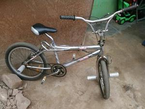 Se Vende Bicicleta Bmx Razón por Viaje