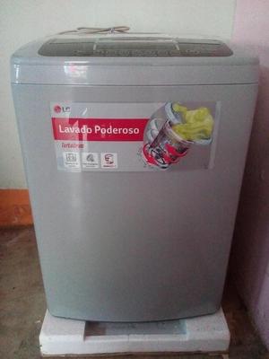 Lavadora LG Middle Free Silver