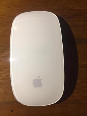 Mouse y Teclado Apple