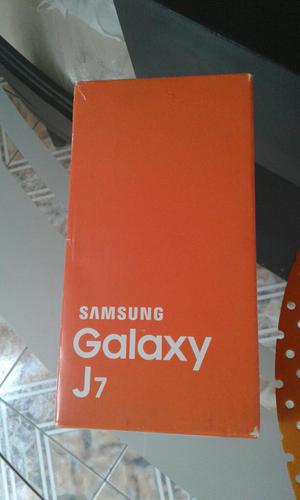 Samsung Galaxi J7 Nuevecito en Caja.