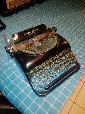 Antigua Máquina De Escribir Remington De 