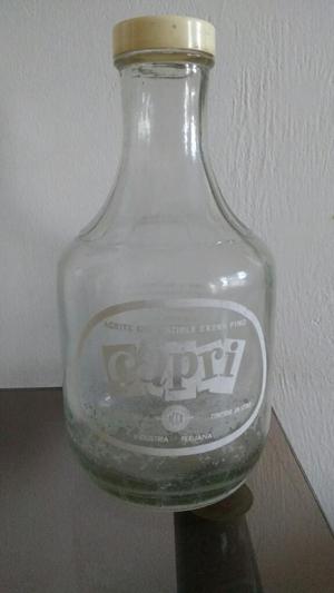 Botella Antigua de Aceite Capri