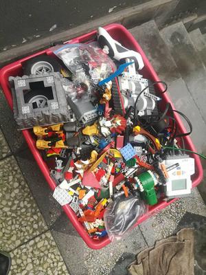Caja Repleta De Piezas De Lego Original De Diversos Modelos
