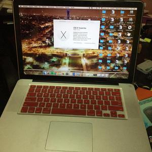 Vendo Macbook Pro  Core i7 4GB RAM