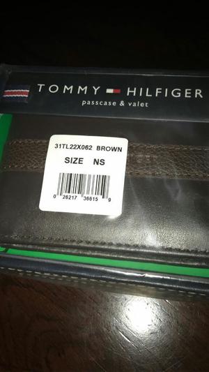 Billetera de Cuero Tommy Hilfiger