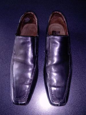 Zapatos Bozzoli Talla 43 Color Negro