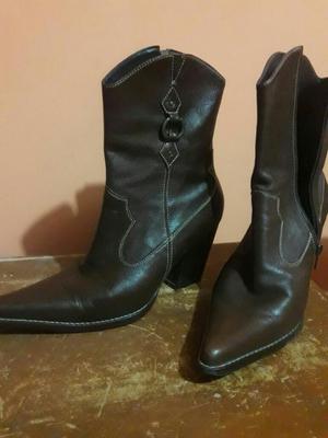 Botas Talla 36