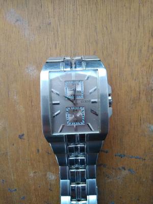 Reloj Guess en Perfecto Estado