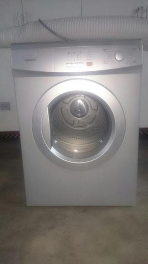 Vendo Secadora de Ropa Daewoo