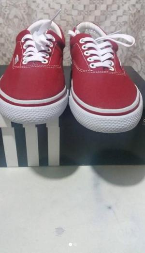 Vendo Zapatillas Vans Nuevas