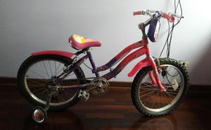 Linda bicicleta para niña