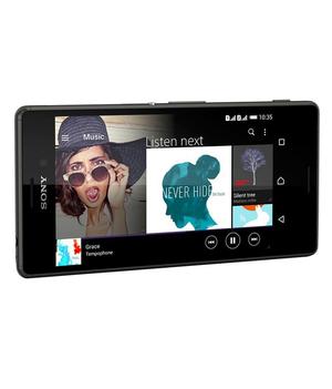 Sony Xperia M4 Aqua. 