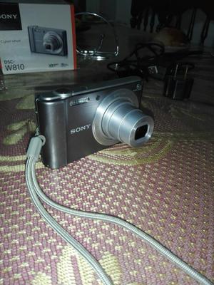 Vendo Camara Sony Cybershot Dscw810