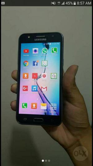 Vendo Samsung Galaxy J5 en 9 de 10.
