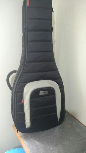 Guitarra Acustica Yamaha con Estuche