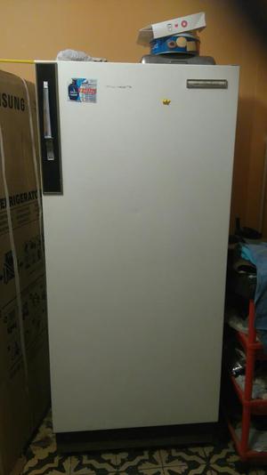 Vendo Refrigeradora Conservada