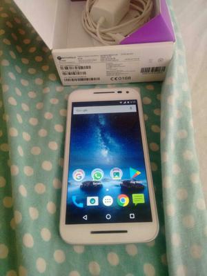 Moto G3 en Caja