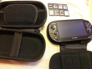 Ps Vita 8 Juegos Estuche