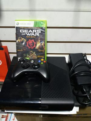 Xbox gb con 2 Juegos