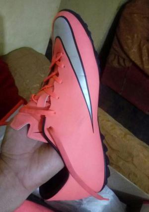 Mercurial No Adidas