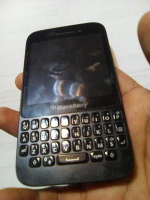 Blackberry Q5 4glte