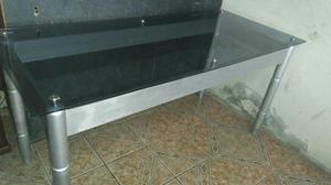 Vendo Mesa de Madera Y Vidrio Templado