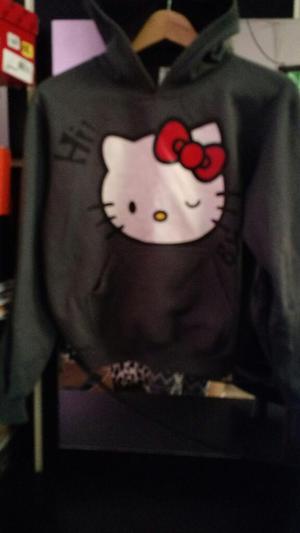 Polera Hello Kitty