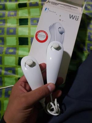 Nunchuck Nintendo Wii.