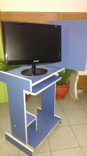 Vendo Monitor de 21.5 con Mueble