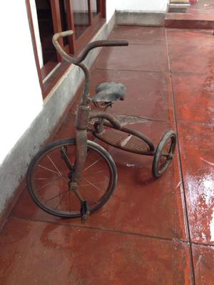 Antiguos triciclos