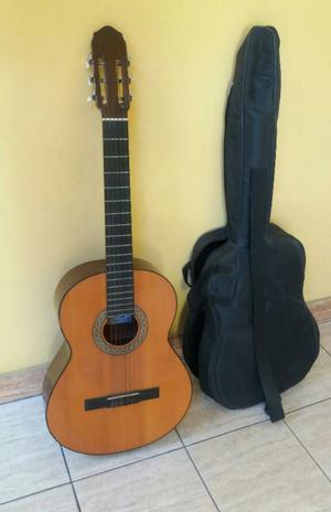 Guitarra Acustica Nueva con Funda