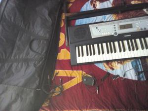 Teclado yamaha ypt200