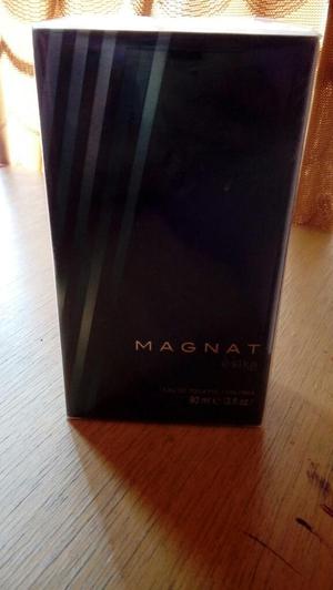 Perfume Magnat